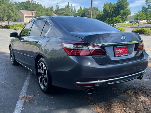 Used 2016 Honda Accord EX-L image 5
