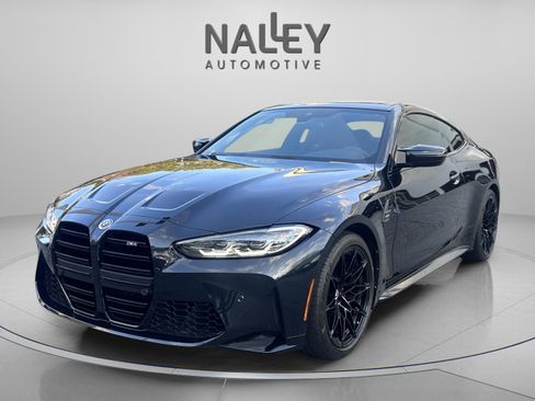 Used 2022 BMW M4 Coupe image 1
