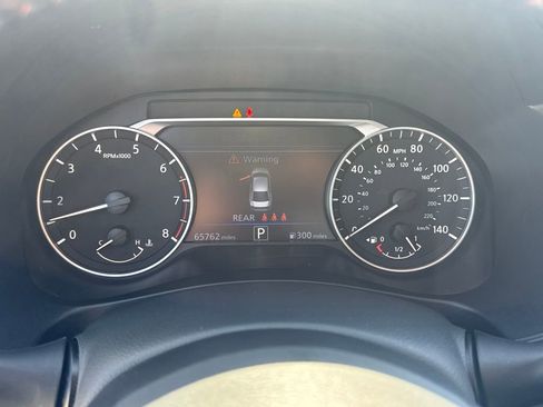 Used 2023 Nissan Altima 2.5 SR FWD image 17