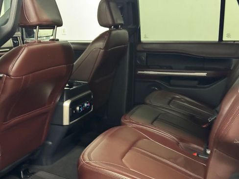 Used 2024 Ford Expedition Max Limited image 22