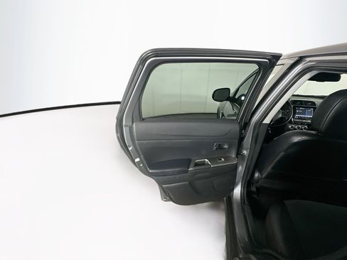 Used 2024 Mitsubishi Outlander Sport AWD image 25