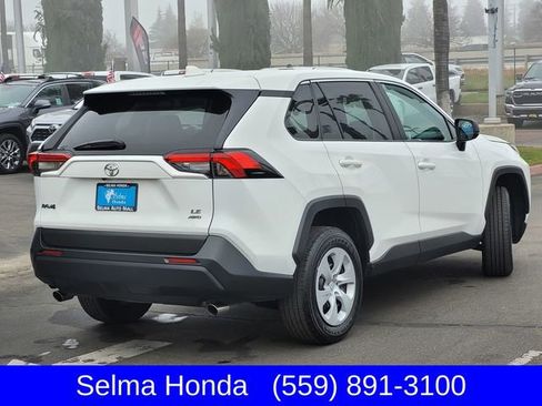 Used 2024 Toyota RAV4 LE image 5