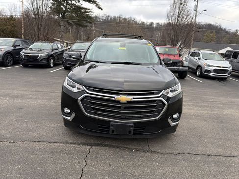 Used 2018 Chevrolet Traverse Premier w/ LPO, 'HIT The Road' Package image 3
