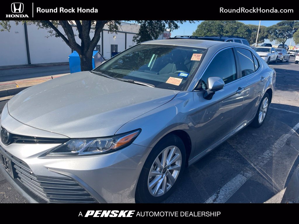 Used 2024 Toyota Camry LE FWD image 1