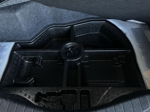 Used 2019 Ford Fusion SE image 11