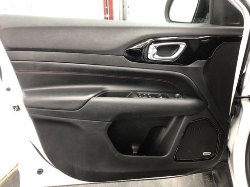 Certified 2024 Jeep Compass Trailhawk w/ Sun and Sound Group image 17