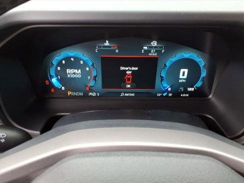 New 2025 Ford Bronco Badlands image 16