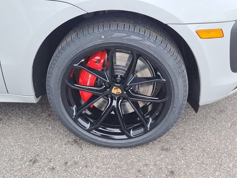 New 2026 Porsche Macan GTS image 11