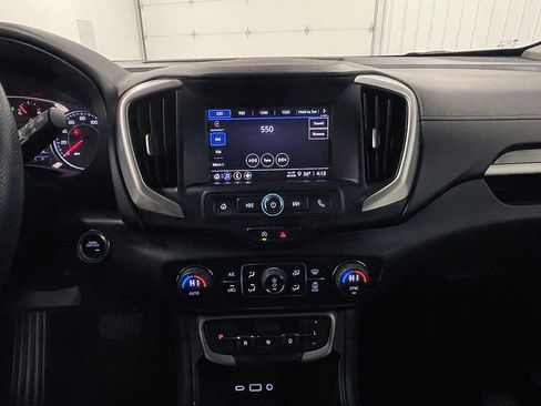 Used 2023 GMC Terrain SLE w/ Driver Convenience Package image 38
