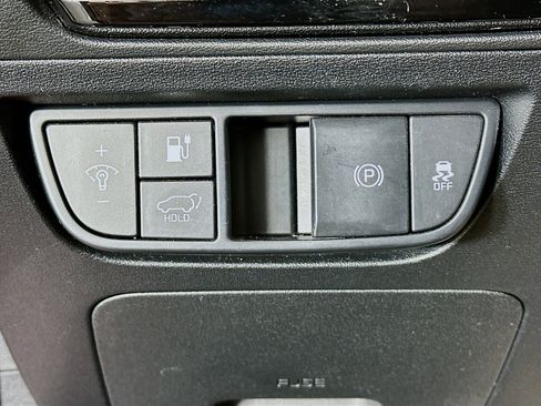 Used 2022 Kia EV6 Wind w/ Wind Technology Package image 17