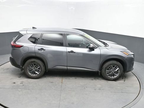 Used 2023 Nissan Rogue S AWD/4WD image 29