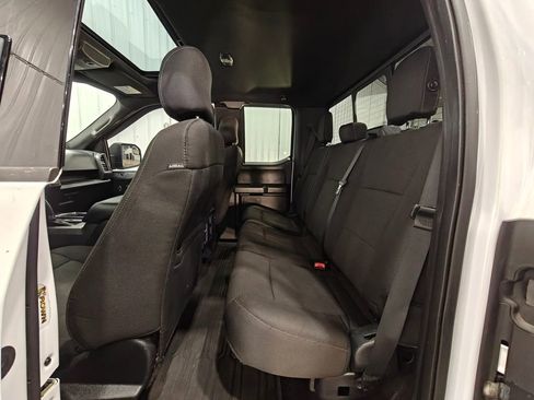 Used 2016 Ford F150 XLT w/ Equipment Group 302A Luxury AWD/4WD image 35
