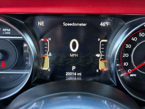 Used 2022 Jeep Gladiator Rubicon w/ Cold Weather Group image 22