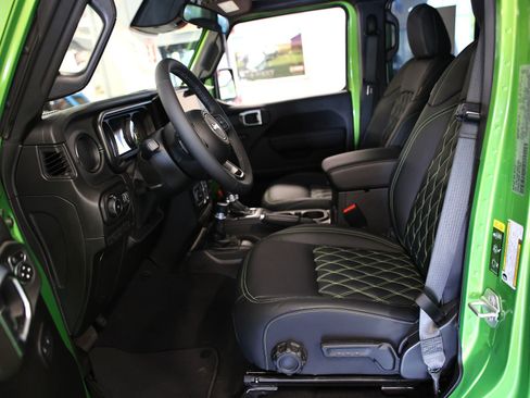New 2026 Jeep Wrangler Unlimited Sport AWD/4WD image 18