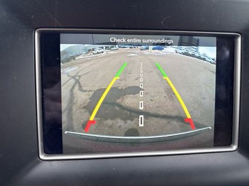 Used 2018 Jeep Grand Cherokee Limited image 17