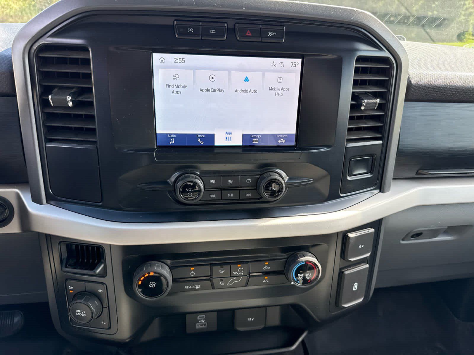 Used 2021 Ford F150 XLT AWD/4WD image 12