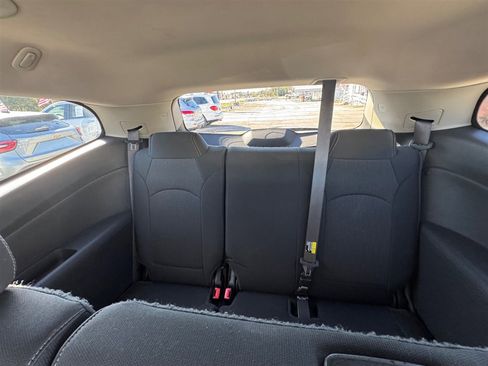 Used 2015 Chevrolet Traverse LT image 14