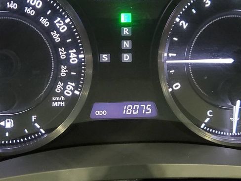 Used 2012 Lexus IS 350C w/ Luxury Pkg RWD image 31
