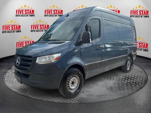 Used 2019 Mercedes-Benz Sprinter 144 image 3