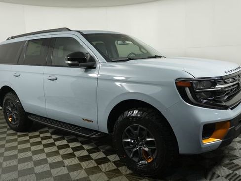 New 2026 Ford Expedition Tremor image 2