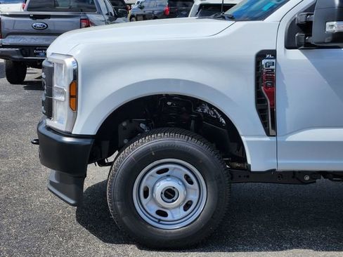 New 2026 Ford F250 XL image 9