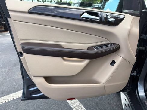 Used 2017 Mercedes-Benz GLE 350 image 10
