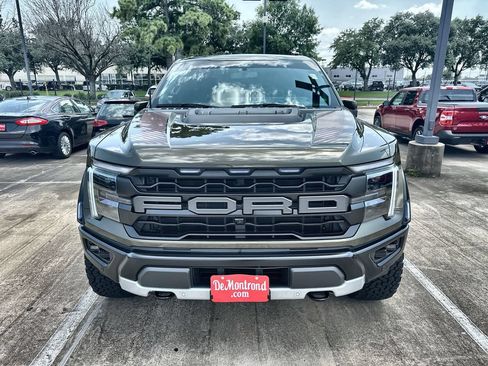 Used 2025 Ford F150 Raptor AWD/4WD image 8