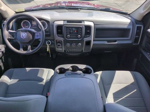 Used 2018 RAM 1500 Express RWD image 27
