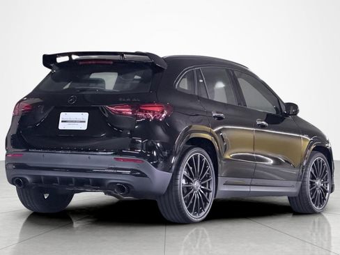 New 2025 Mercedes-Benz GLA 35 AMG 4MATIC image 5