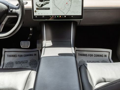 Used 2020 Tesla Model Y Performance AWD/4WD image 11