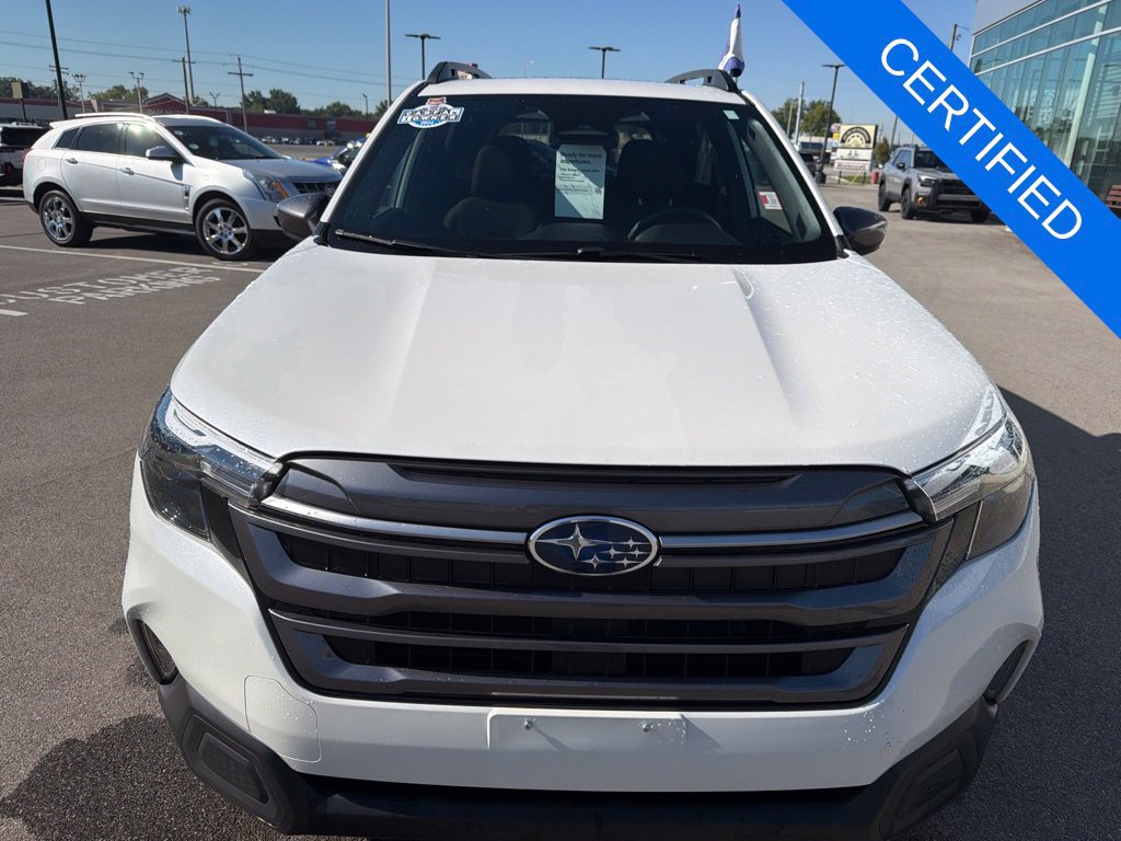 Certified 2025 Subaru Forester Premium AWD/4WD image 2
