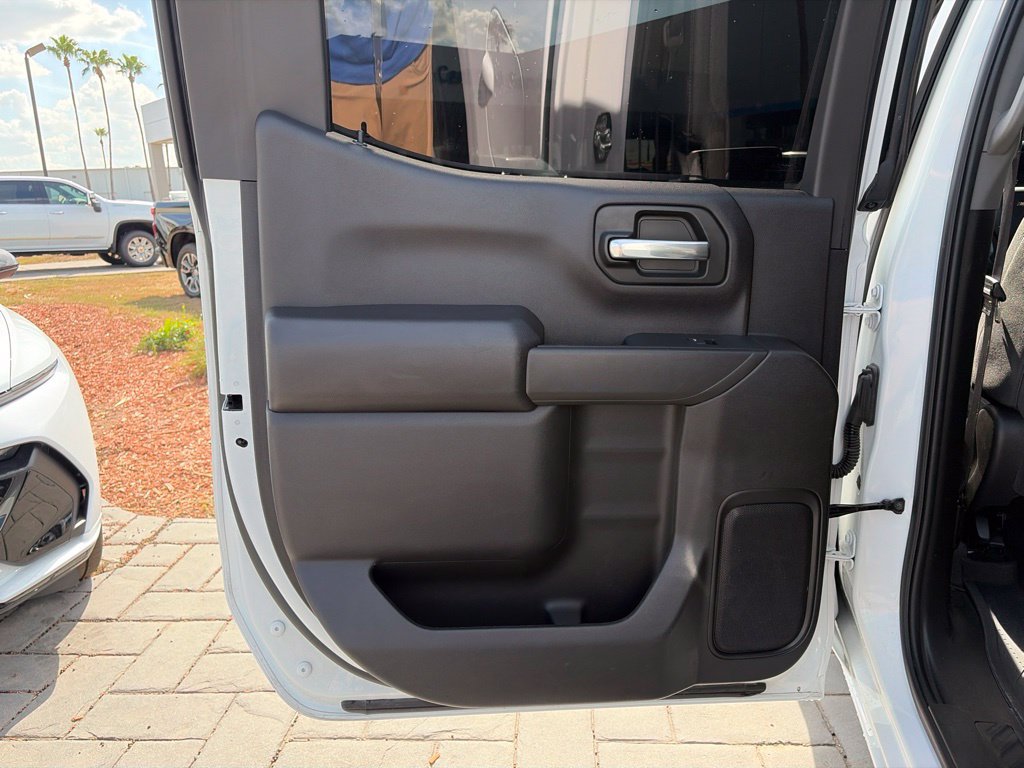Used 2025 Chevrolet Silverado 1500 Custom RWD image 15