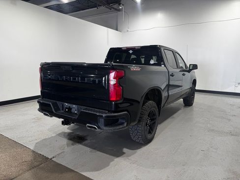 Used 2022 Chevrolet Silverado 1500 Custom Trail Boss w/ LPO, Dark Essentials Package image 6