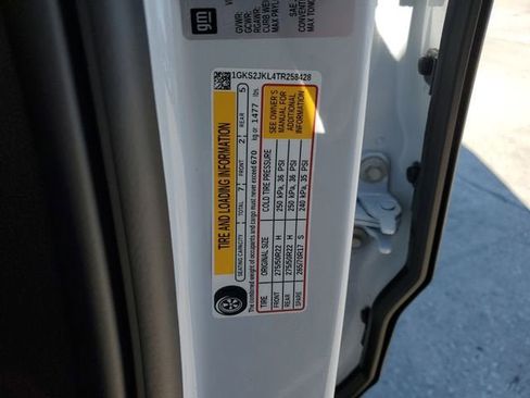 New 2026 GMC Yukon XL Denali w/ Sun & Power Step Package image 31