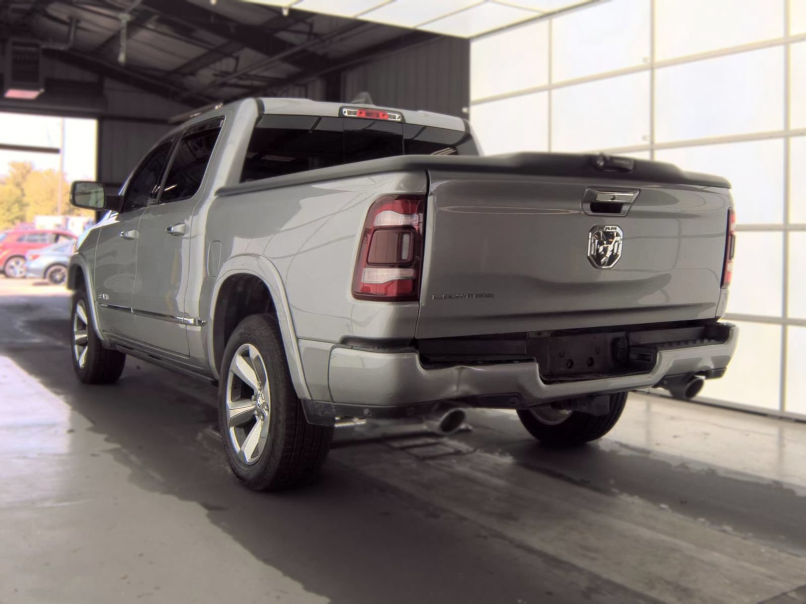 Used 2020 RAM 1500 Limited RWD image 2