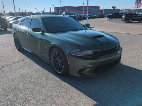 Used 2023 Dodge Charger Scat Pack image 2