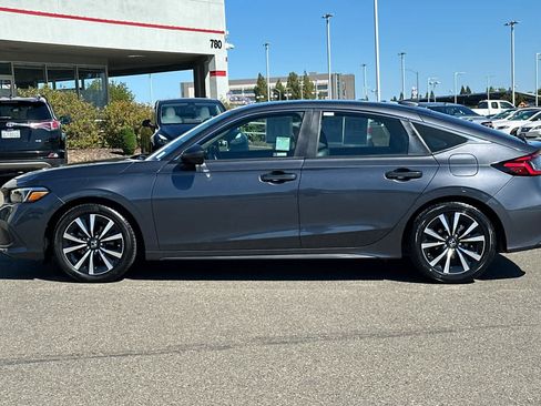 Used 2023 Honda Civic EX-L image 9