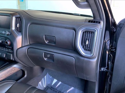 Used 2019 Chevrolet Silverado 1500 High Country w/ High Country Premium Package image 36