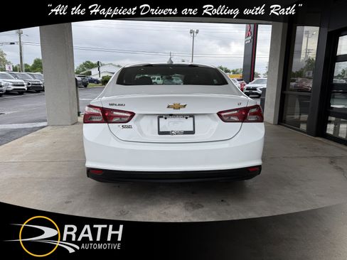 Used 2021 Chevrolet Malibu LT FWD image 8