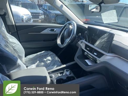 New 2026 Ford Explorer Active AWD/4WD image 5