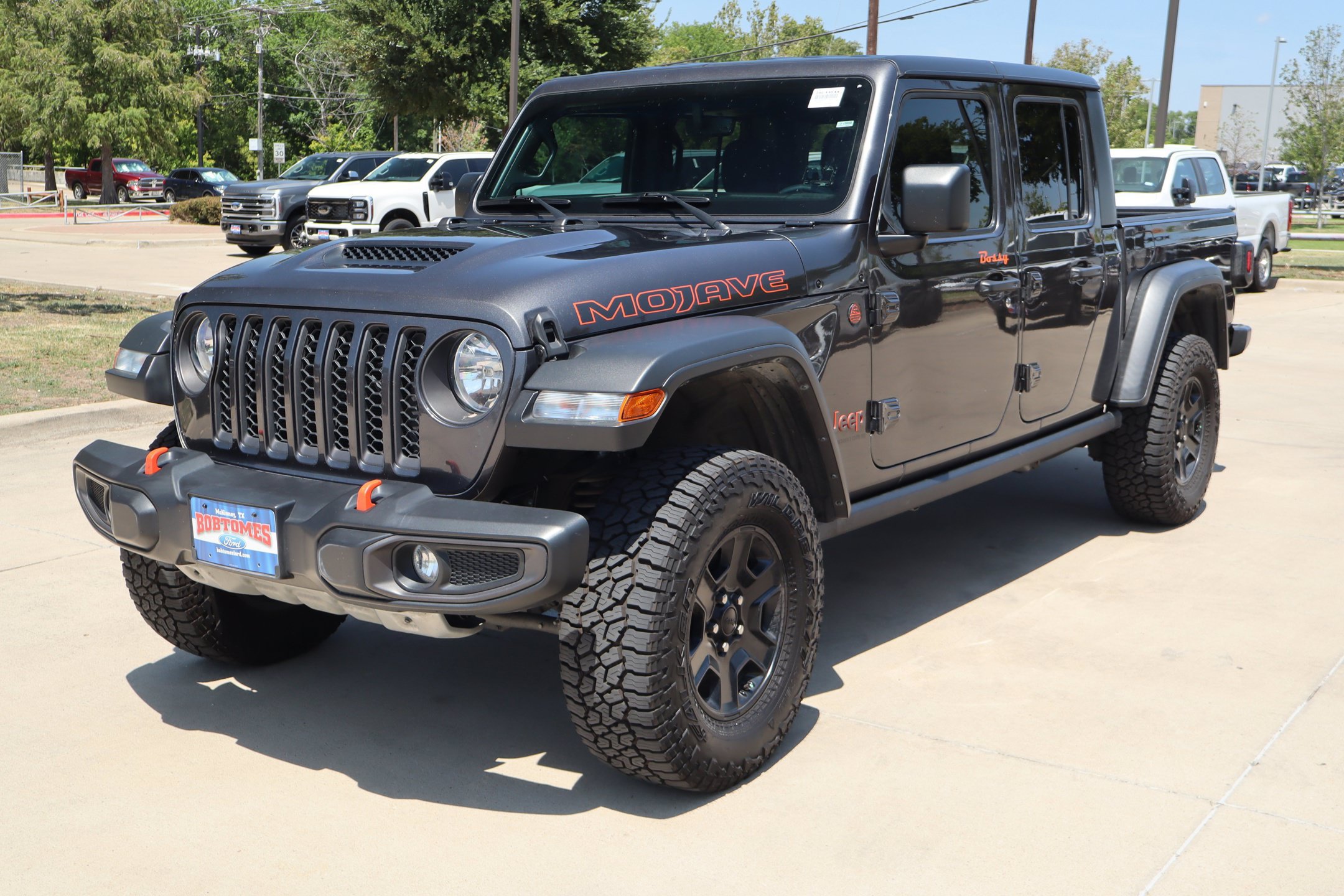 Used 2023 Jeep Gladiator Mojave w/ Trailer Tow Package AWD/4WD image 11