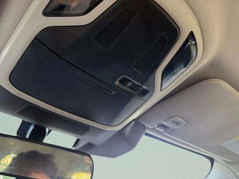 Used 2023 Subaru Outback Wagon 4D image 27