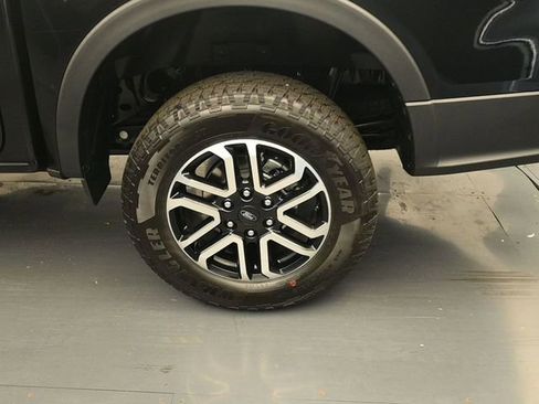 New 2025 Ford Ranger Lariat w/ FX4 Off-Road Package image 9