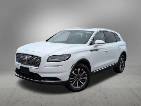 Used 2023 Lincoln Nautilus Reserve AWD/4WD image 1