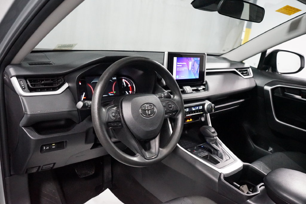 Certified 2025 Toyota RAV4 XLE FWD image 11