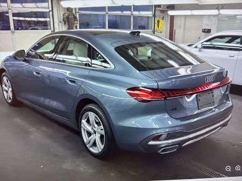 Used 2025 Audi A5 2.0T Premium Plus image 2