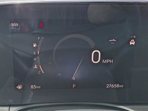 Used 2025 Buick Envista Preferred w/ Advanced Safety Package image 11