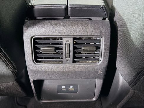 Used 2023 Nissan Rogue SV AWD/4WD image 23
