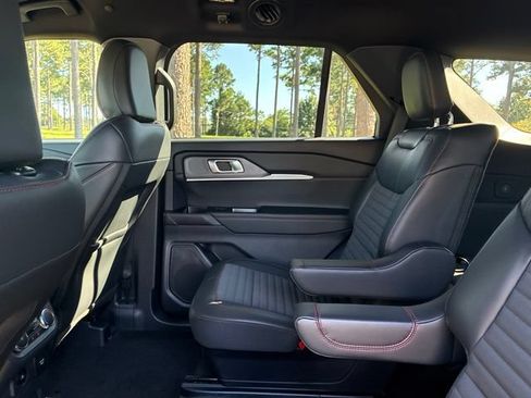 Used 2025 Ford Explorer ST-Line w/ Premium Package RWD image 22