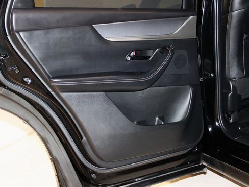 Used 2025 MAZDA CX-70 Plug-In Hybrid w/ Premium Pkg image 59